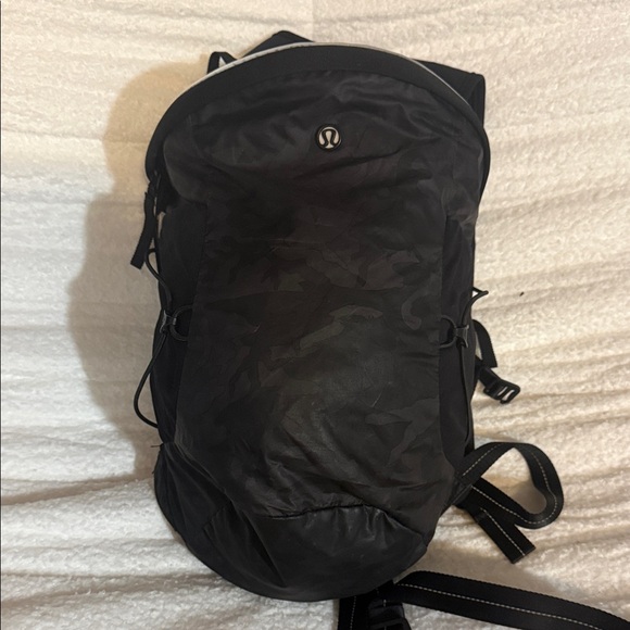 lululemon athletica Run All Day Camouflage Black Backpack